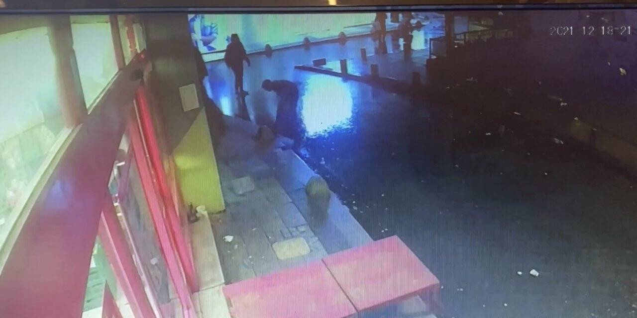 İstanbul’da düğünde dehşet anları, gelin düğünü bırakıp kavgaya koştu