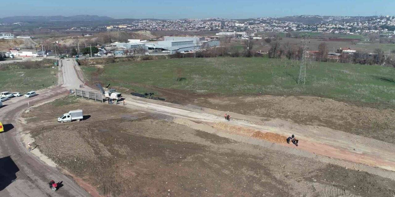 Nilüfer’i Mudanya’ya bağlayan yol asfaltlanıyor