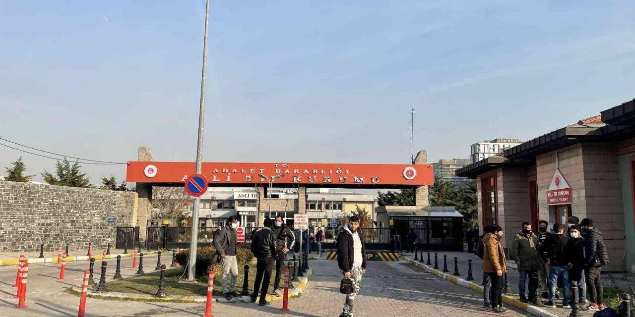Güngören’deki yangında ölen 5 işçiden 3’ünün cenazesi Adli Tıp’tan alındı