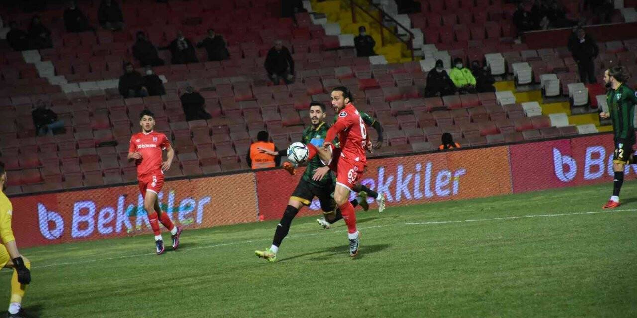 Spor Toto 1. Lig: Balıkesirspor: 1 - Kocaelispor: 2