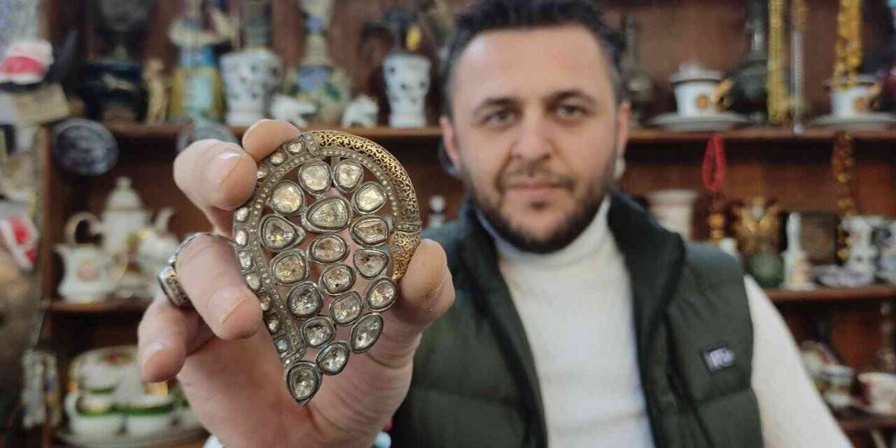 Bu Sevgililer Günü’nde antik takılar moda