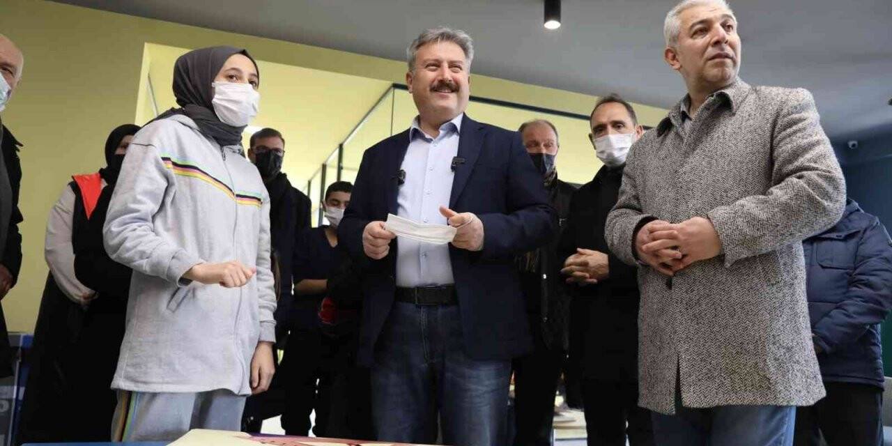 Başkan Palancıoğlu: "Akıl Küpü Kütüphanesi hayırlı olsun"