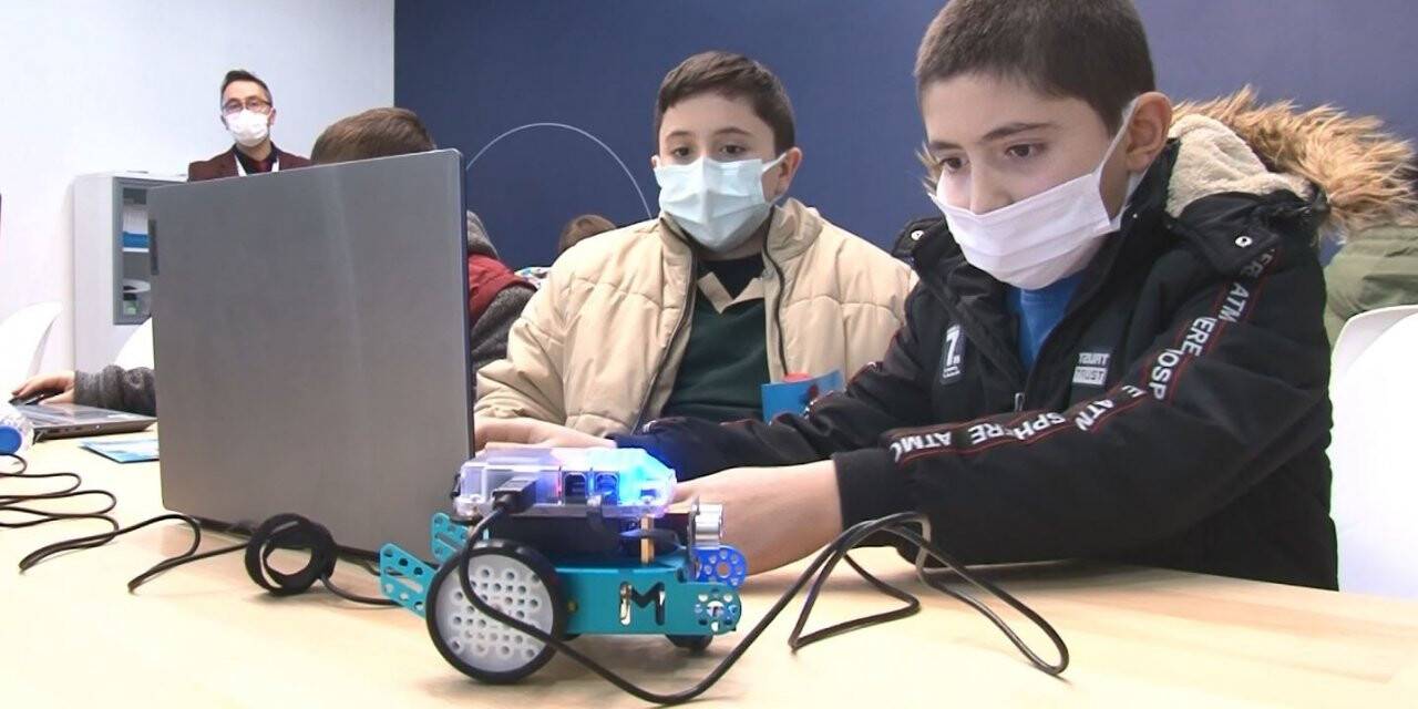 Geleceğin mühendisleri "Bilim Pursaklar"da keşfediliyor