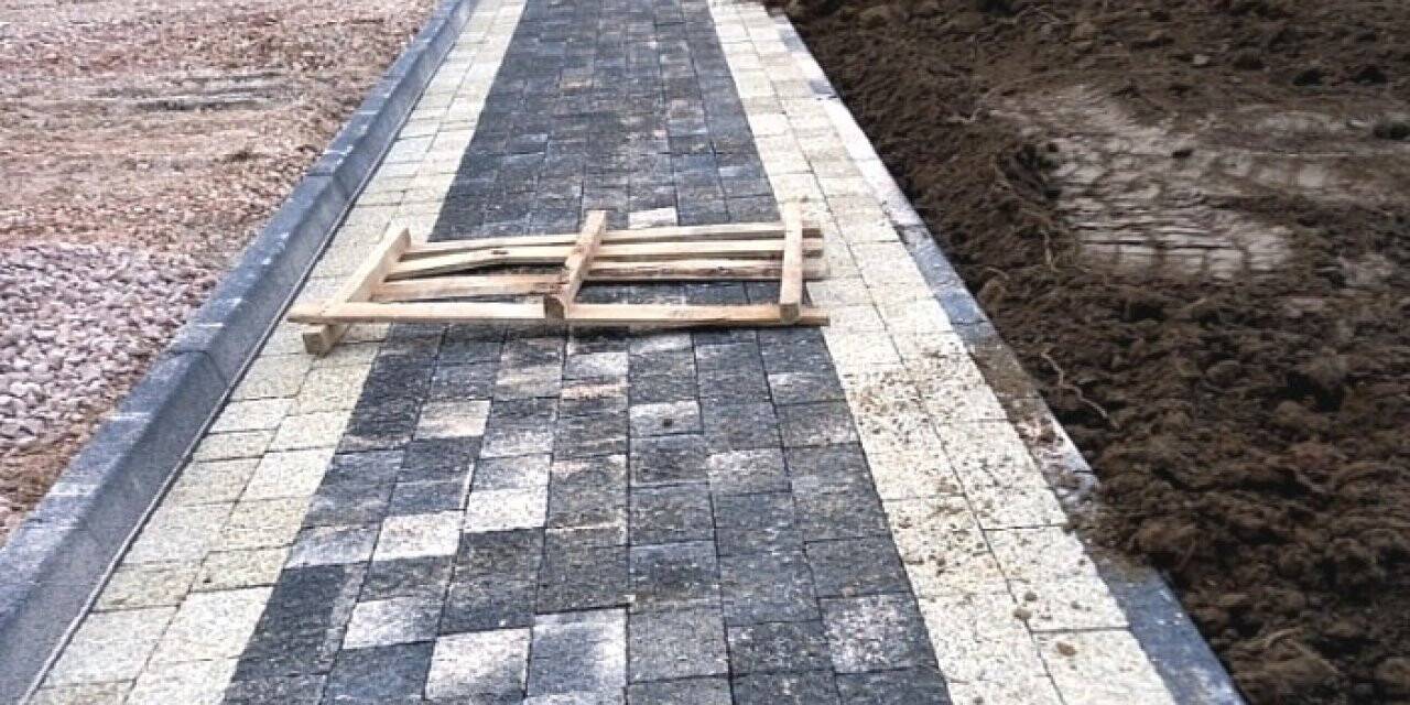 Erdek’e sahil bandı ve çay bahçeleri yapılıyor