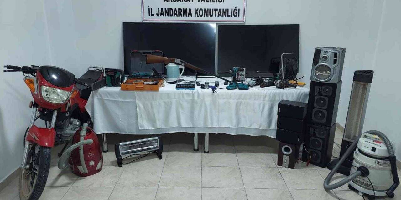 Bir ayda 13 hırsızlık olayına karışan şüphelilerden sonuncusu da yakalandı