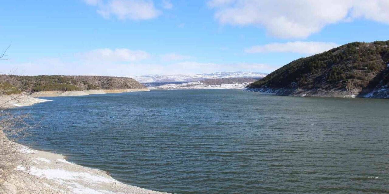 Ankara’nın barajları dolmak için karların erimesini bekliyor