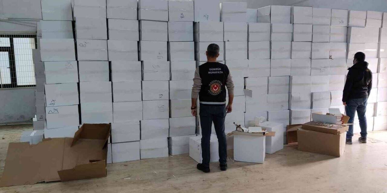 İzmir’de milyonluk kaçak sigara operasyonu