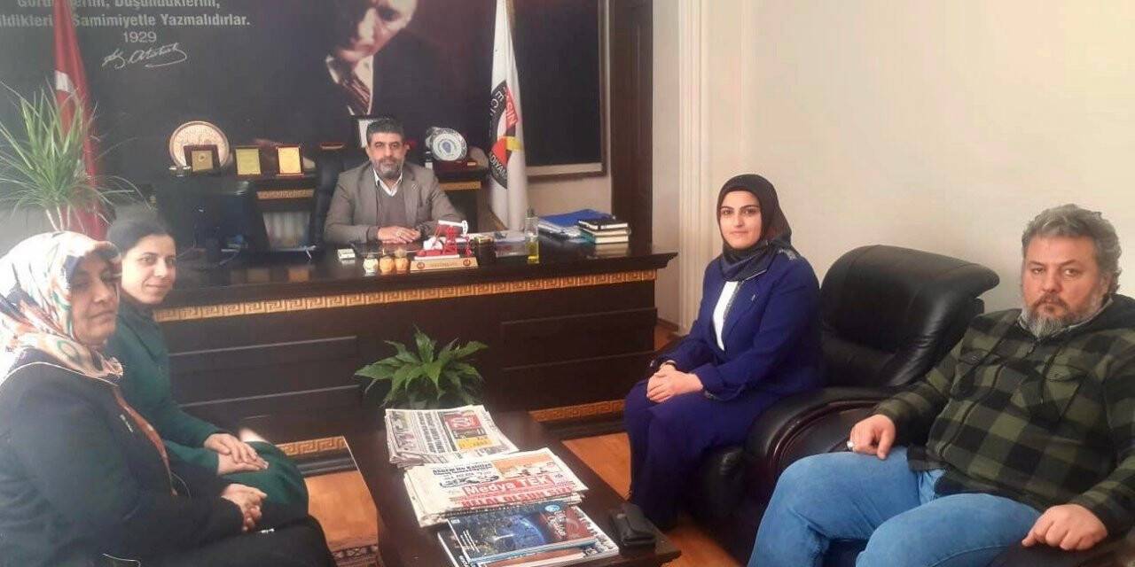 Diler, Radyocular Gününde radyocuları ziyaret etti