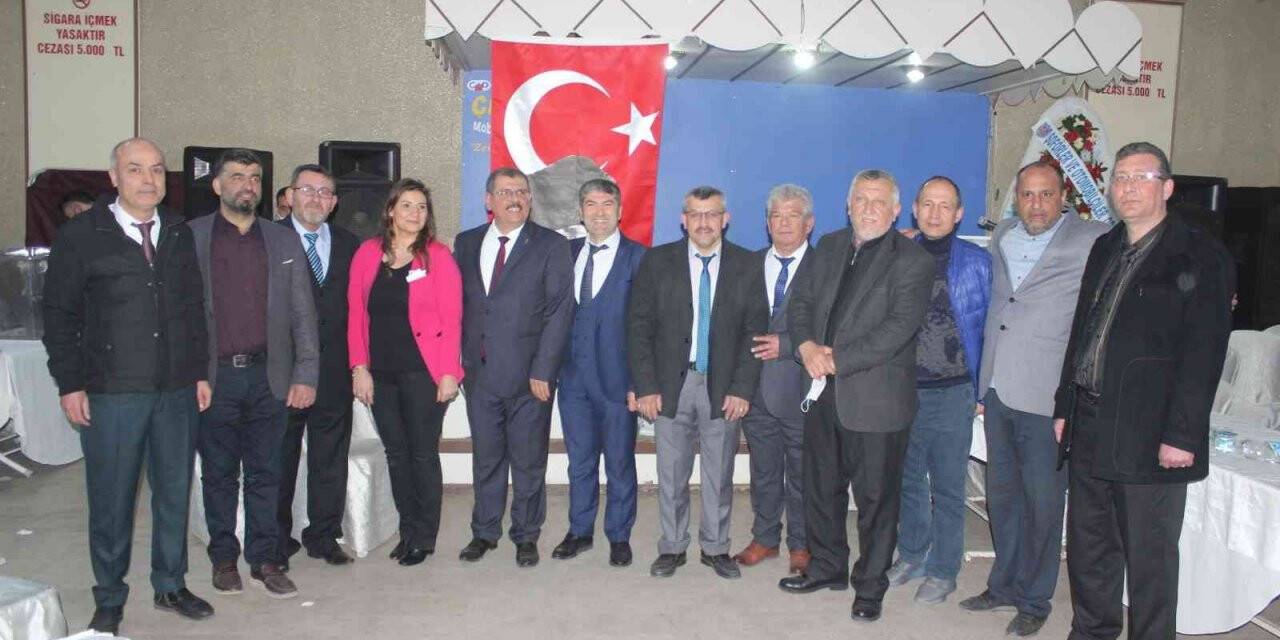 Salihli’de bakkallar 5. kez İsmail Ünlü’ye emanet