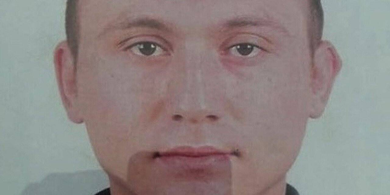 Genç polis memuru, kalbine yenik düştü