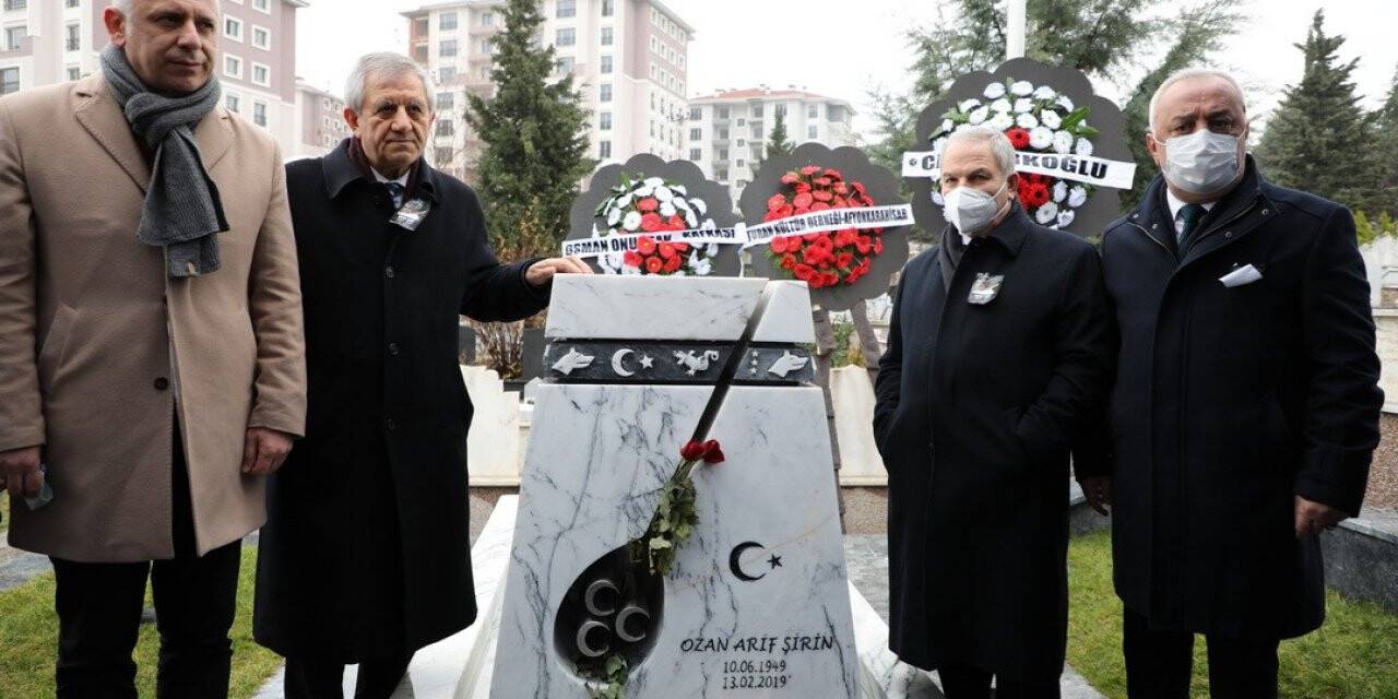 Ozan Arif vefatının üçüncü yılında anıldı