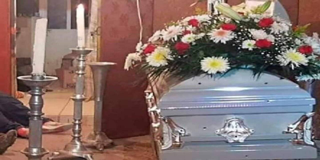 Meksika’da cenaze törenine düzenlenen iki ayrı silahlı saldırıda 9 kişi öldü