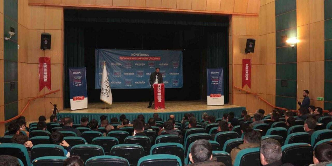 Tatvan’da ’Ekonomik Krizlere İslami Çözümler’ konferansı düzenlendi