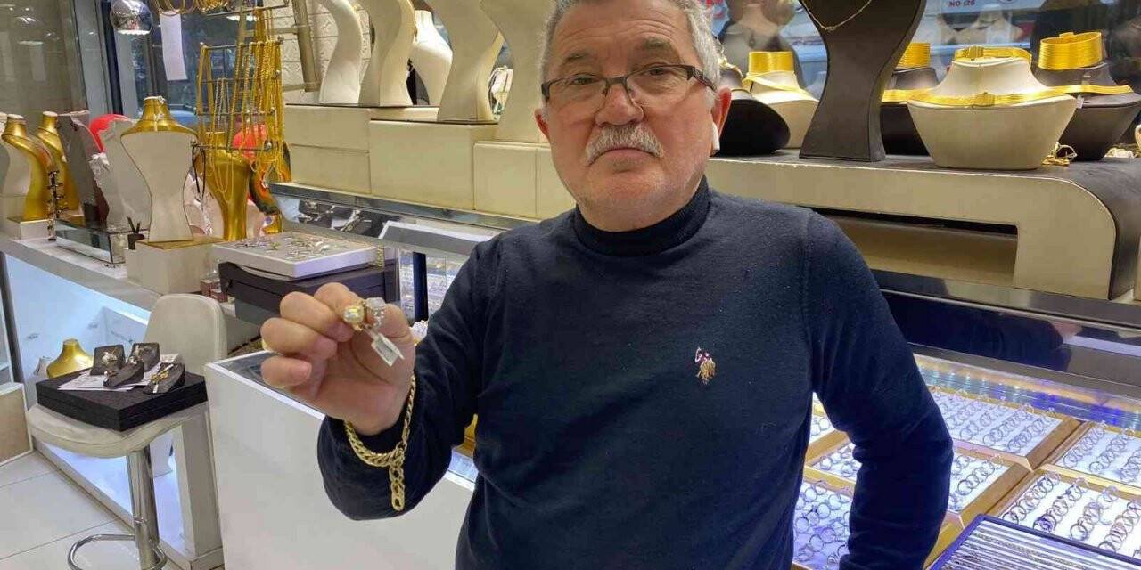 Kuyumcular bekledikleri satış grafiğine ulaşamadı