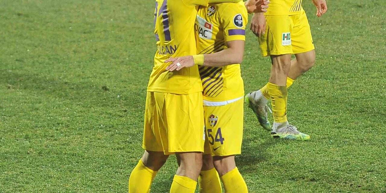 Spor Toto 1. Lig: Eyüpspor: 2 - RH Bandırmaspor: 0