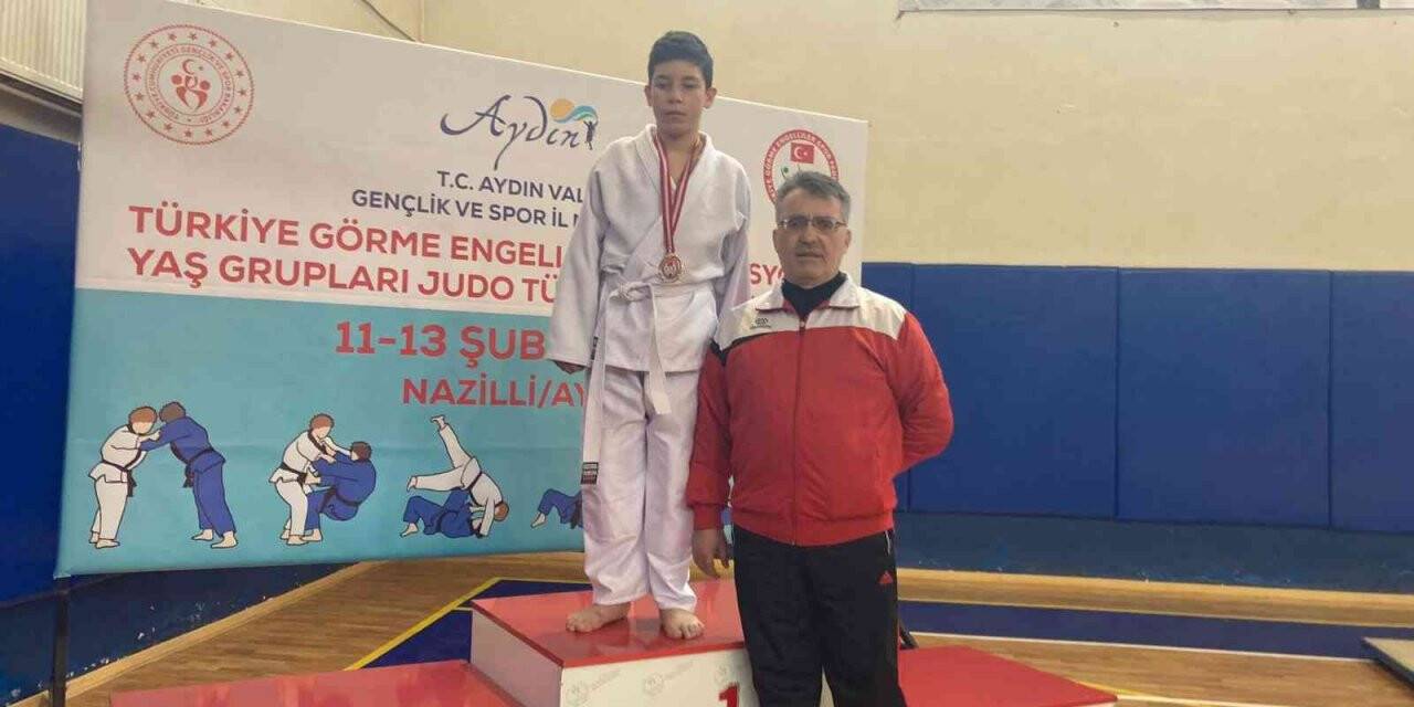 Rüzgar Yiğit Yılmaz Türkiye şampiyonu oldu
