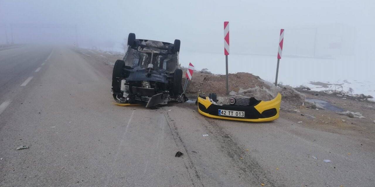 Konya'da yoğun sis kazaya neden oldu: 2 yaralı