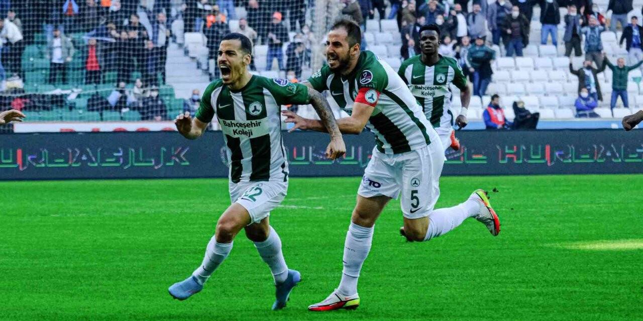 Yeni transferler gollerle damga vurdu