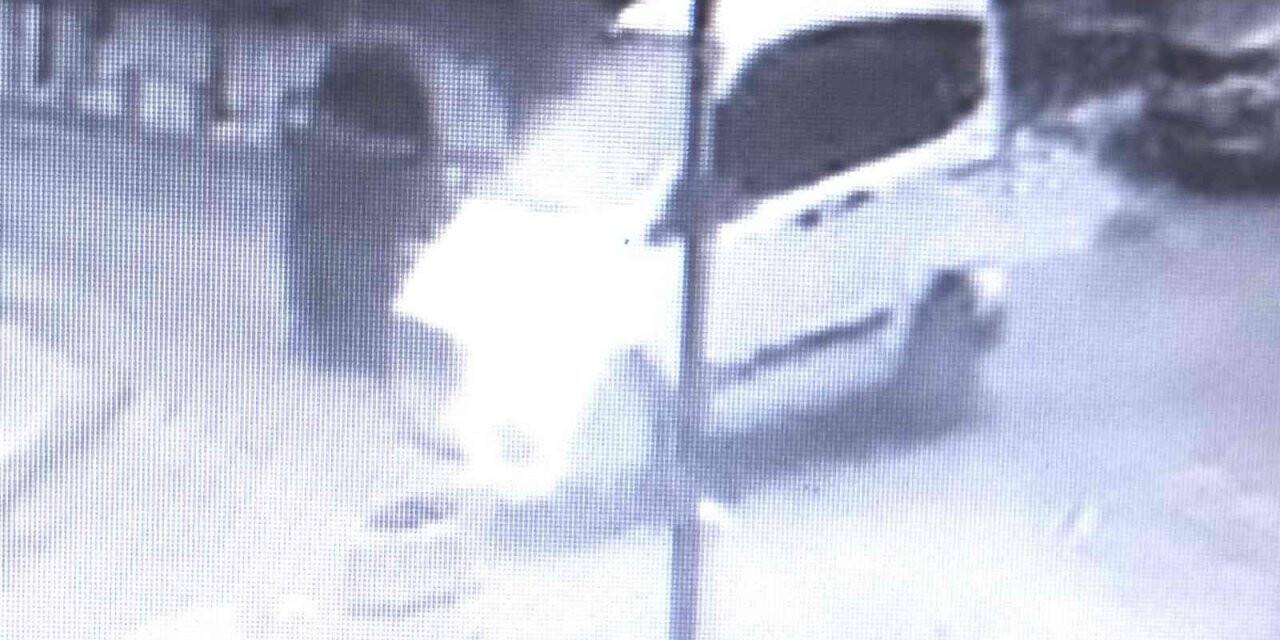 Balıkesir’de 2 kişinin yaralandığı kaza kamerada