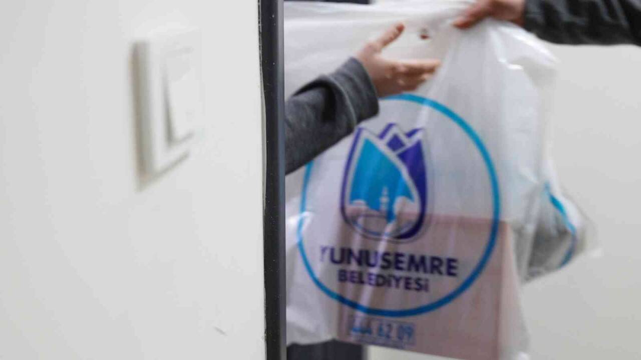 Yunusemre’de gönül seferberliği sürüyor