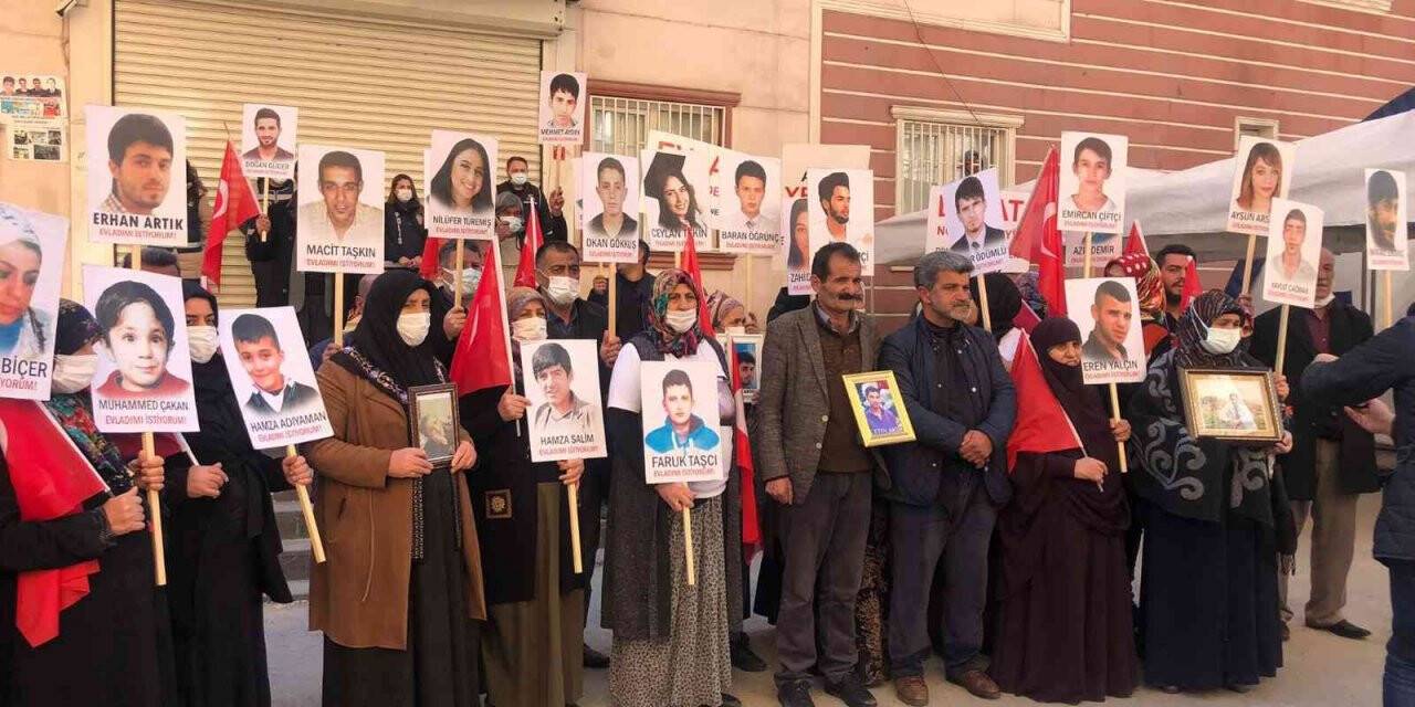 HDP-PKK’ya karşı aileler dik duruyor, evlat nöbetine katılımlar devam ediyor