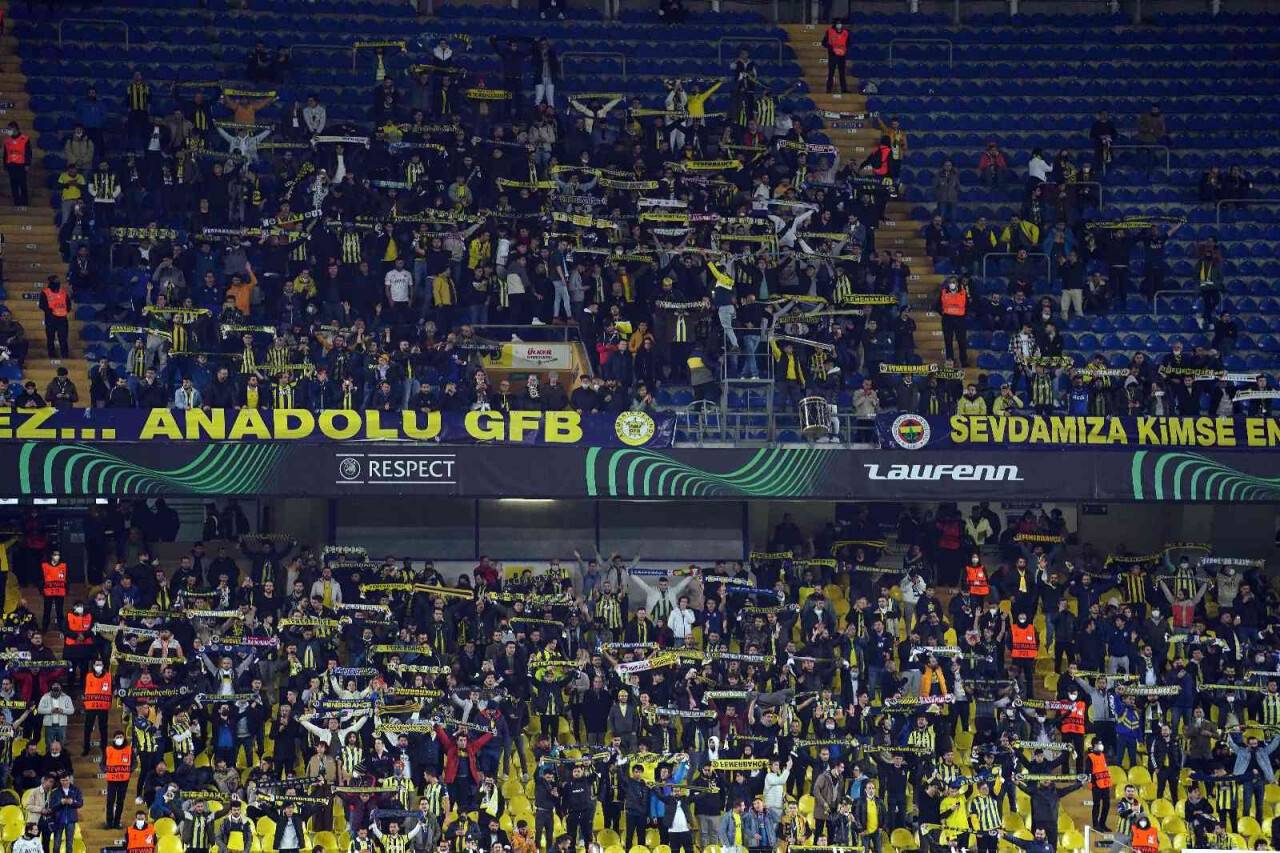Kadıköy’de maça taraftar ilgi göstermedi