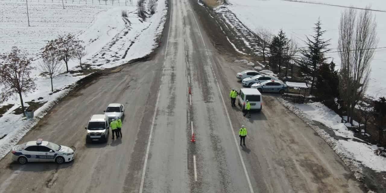 Kurallara uymayan sürücülere havadan denetimle ceza