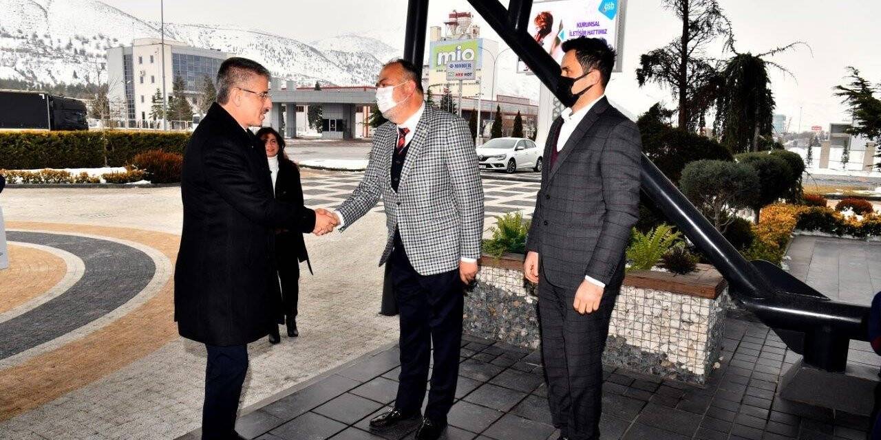 AK Parti İl Başkanı Çopuroğlu, Kayseri OSB Başkanı İmamoğlu’nu ziyaret etti