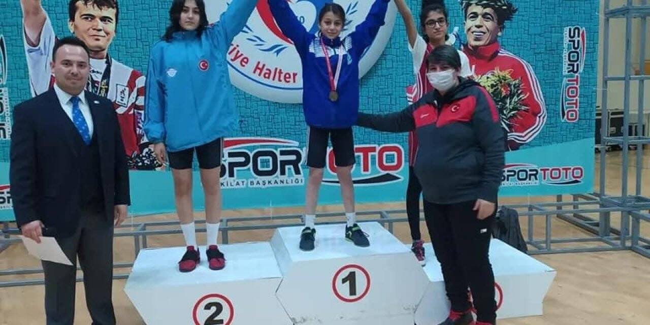 Pursaklar Belediyesi, spor yatırımların meyvesini almaya devam ediyor