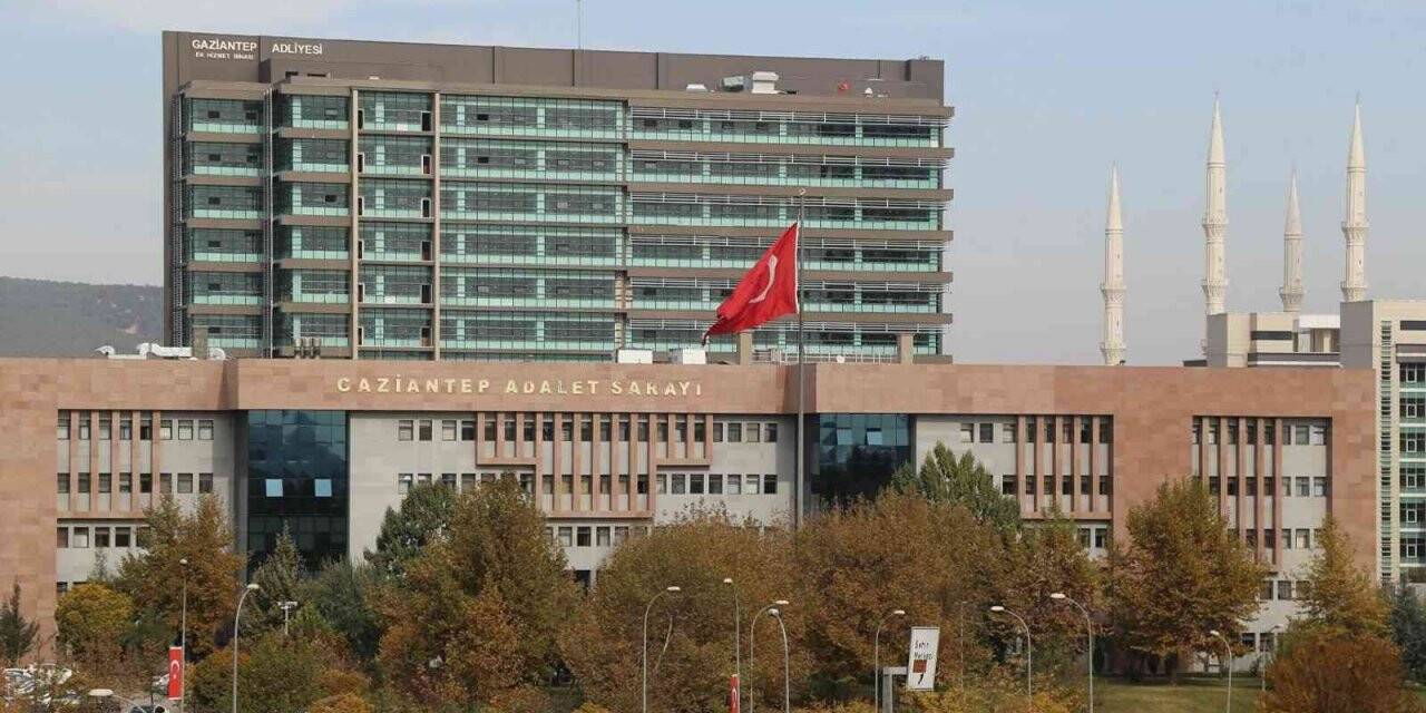 2 aylık bebeğini öldüresiye döven cani baba: "Bir an gözüm karardı"