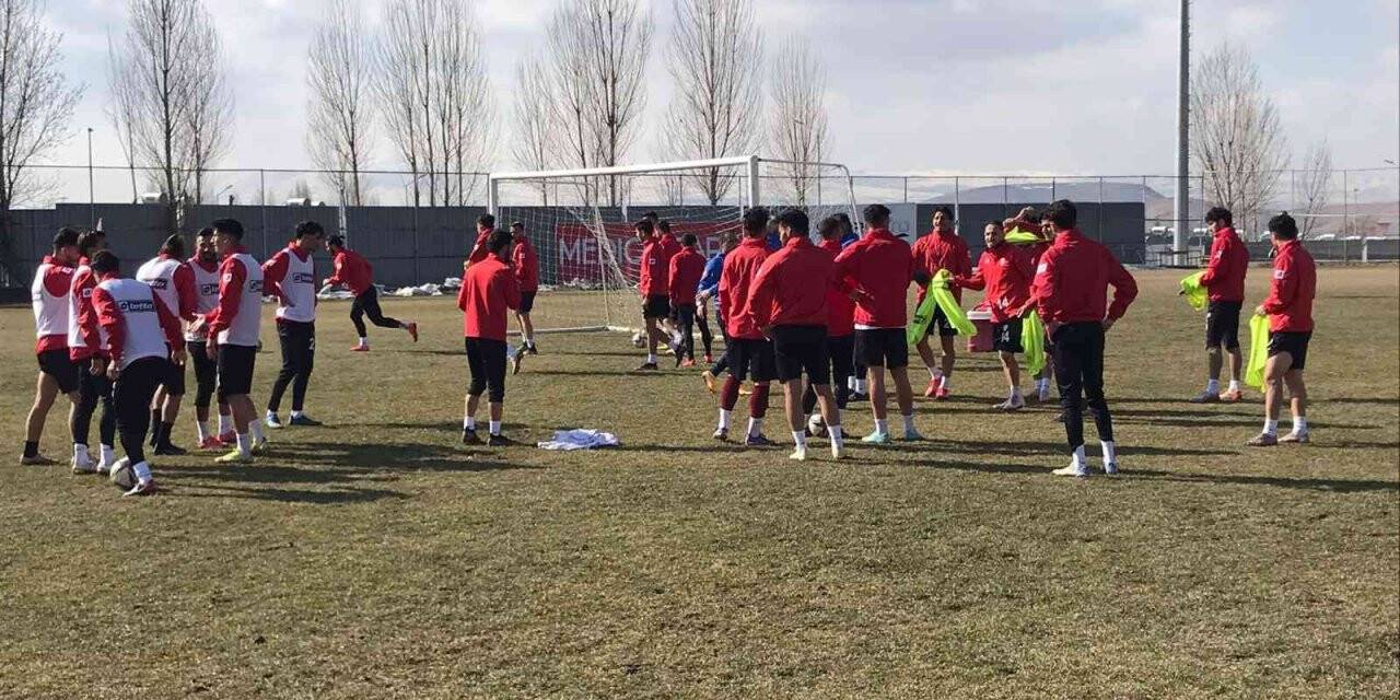 Elazığspor’da 1954 Kelkit Belediyespor hazırlıkları sürüyor