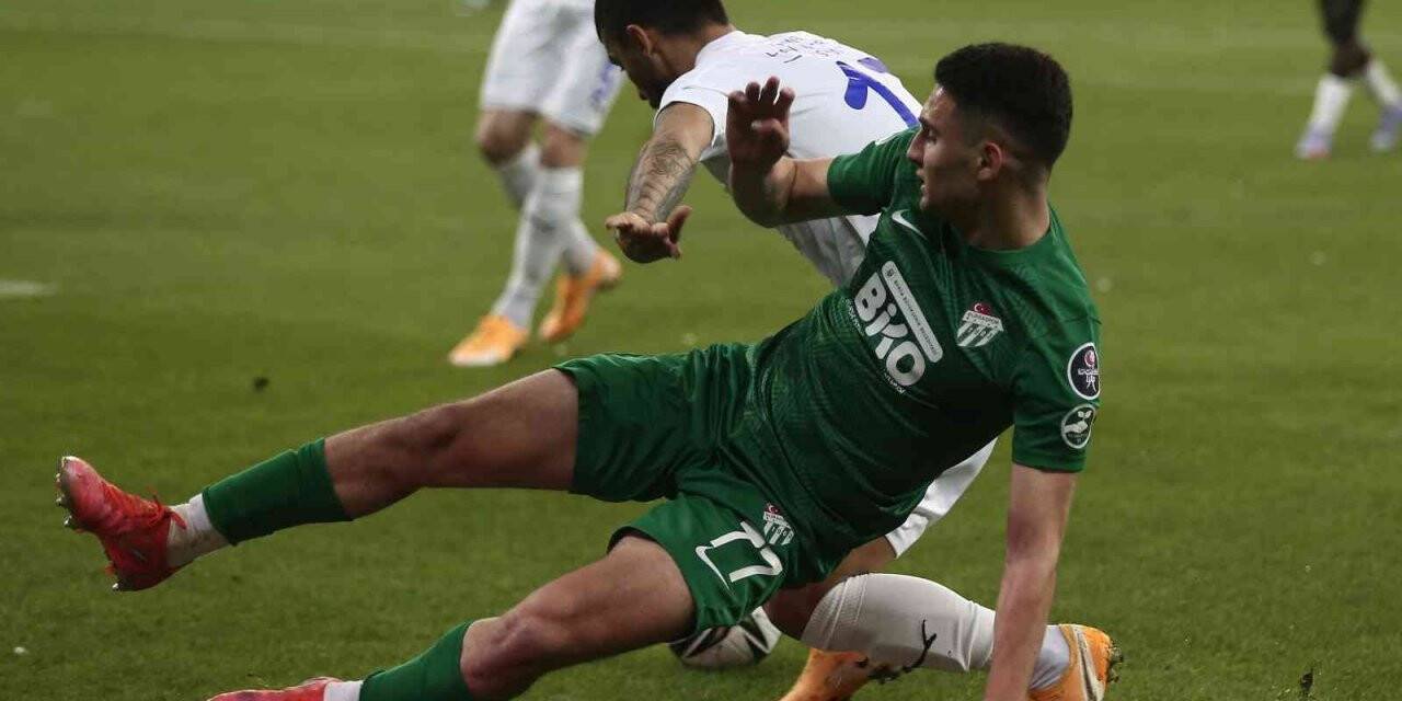 Bursaspor’un genç oyuncusuna milli davet
