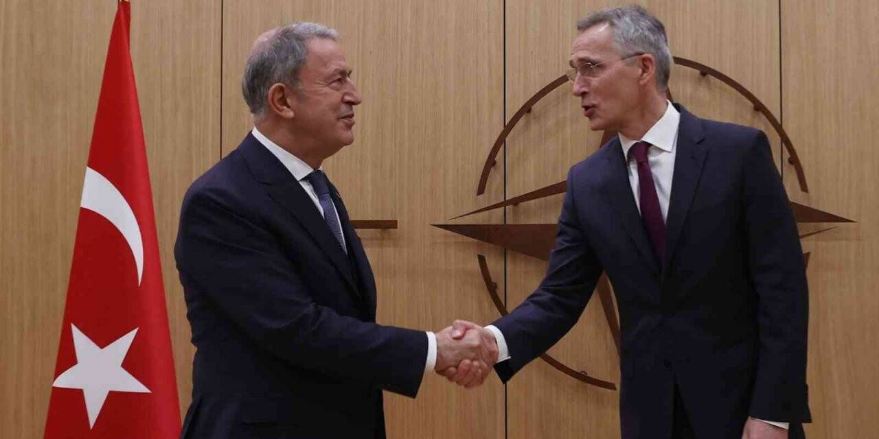 Milli Savunma Bakanı Akar, NATO Genel Sekreteri Stoltenberg ile görüştü