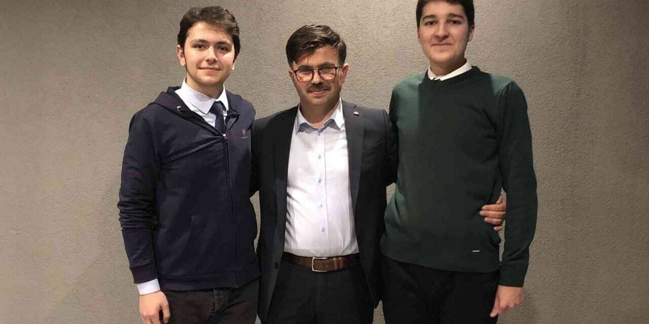 Liseli gençler projelerini, fikirlerini anlattı