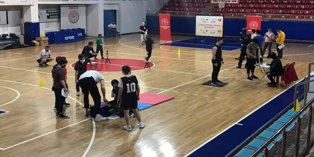 Yetenekli sporcuların gelişimi takip ediliyor