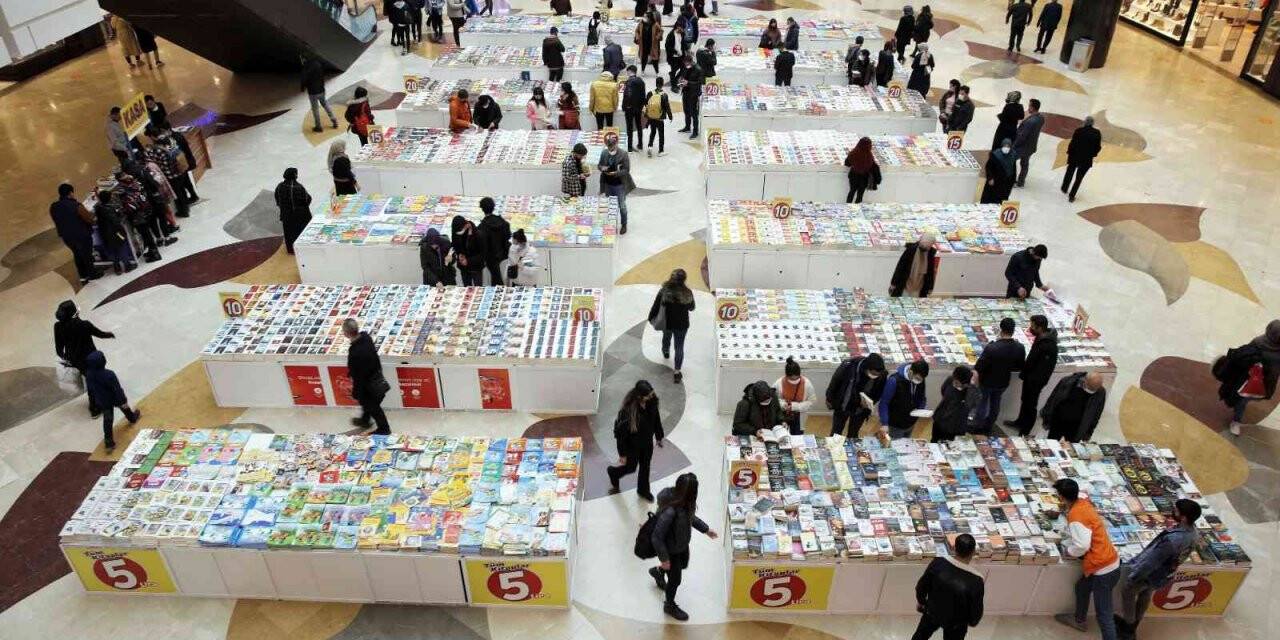 SANKO Park AVM’de 2’nci kitap fuarı başladı