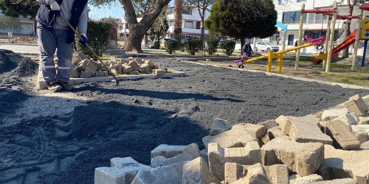 Burhaniye’de Suzan Yaz Parkı yenileniyor