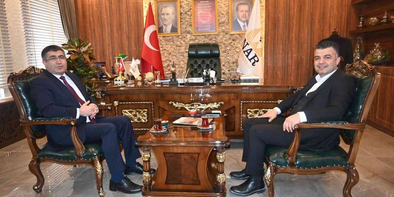 Rektör Aktekin’den Başkan Özçelik’e Ziyaret