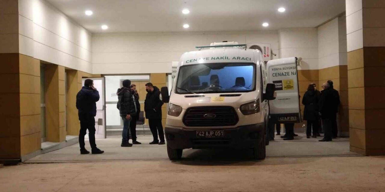 Tur otobüsü kazasında hayatını kaybedenlerin cenazeleri yakınlarına teslim edildi