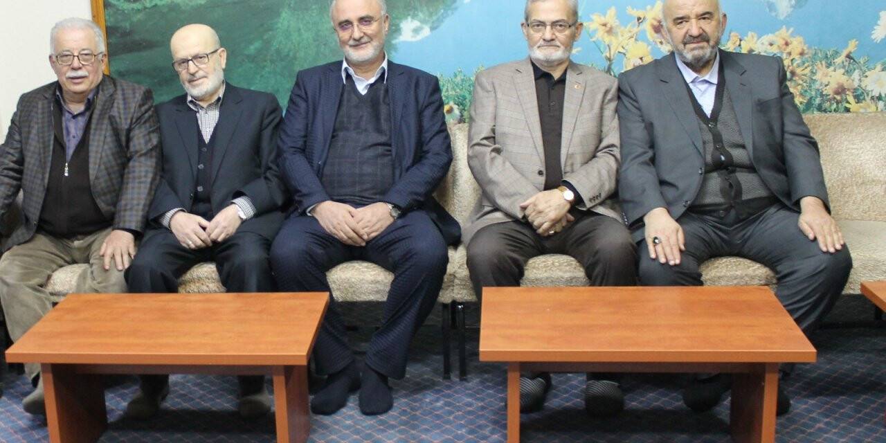 Mustafa Yayla ve ekibi güven tazeledi