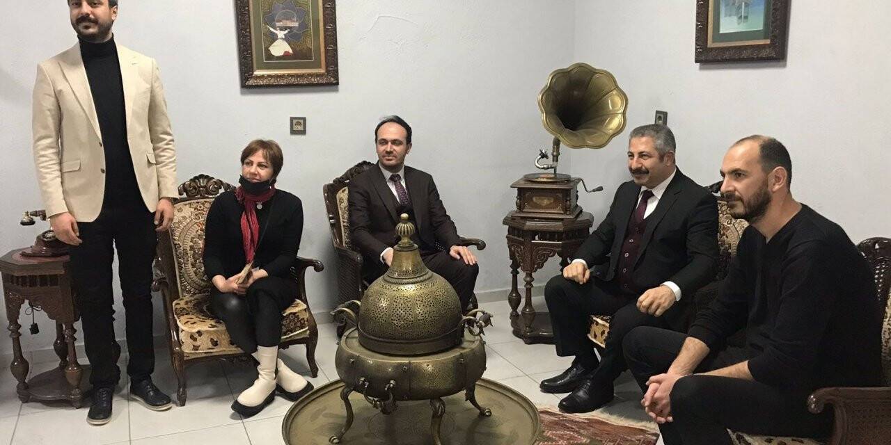 Yöntem’den, Maziyi Taşıyanlar Sergisi