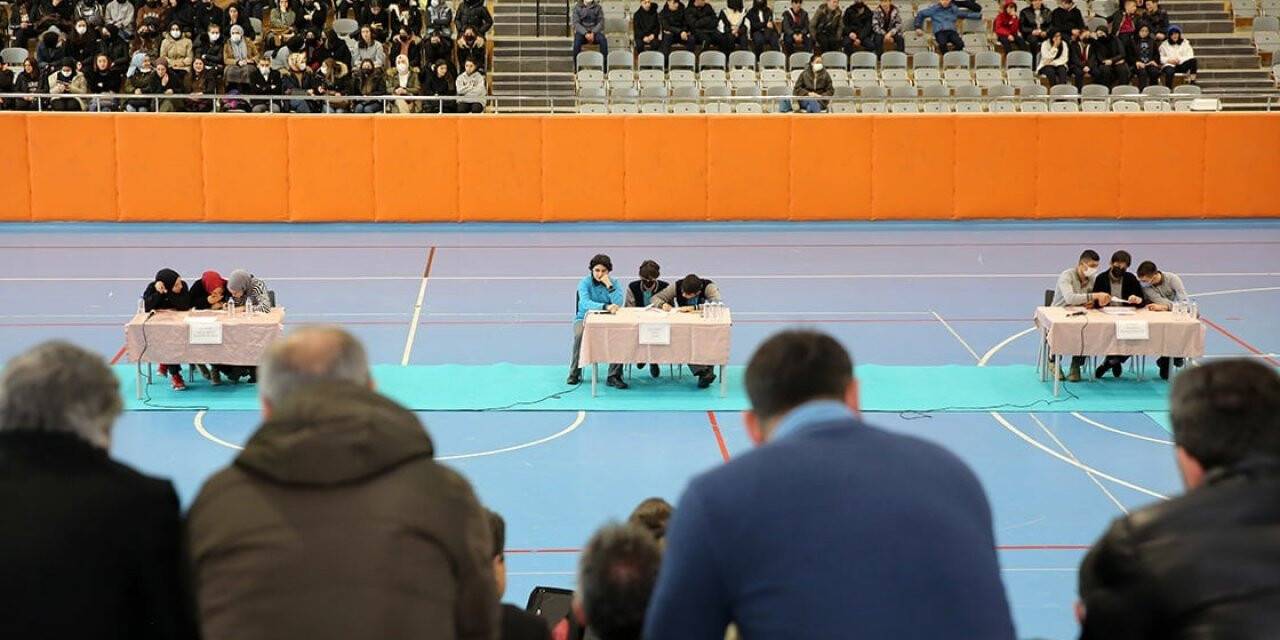 Bayburt’ta gençler bilgilerini yarıştırdı