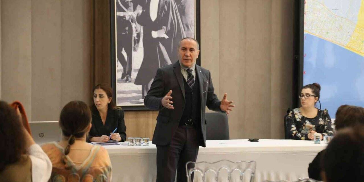 Büyükçekmece’de “Yerel Yönetimlerde Kadınları Güçlendiriyoruz” projesi başladı