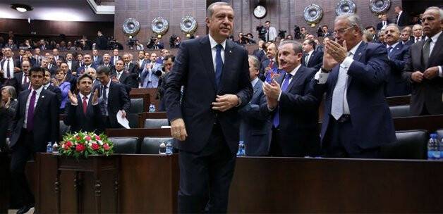 AK Parti'de kimler hangi ismi başkan istiyor?