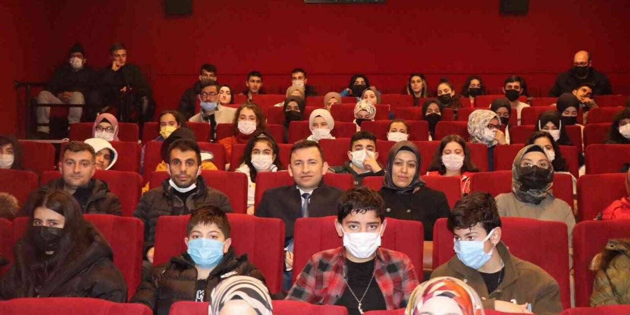 “Kesişme: İyi ki Varsın Eren” filmi ilgi görmeye devam ediyor