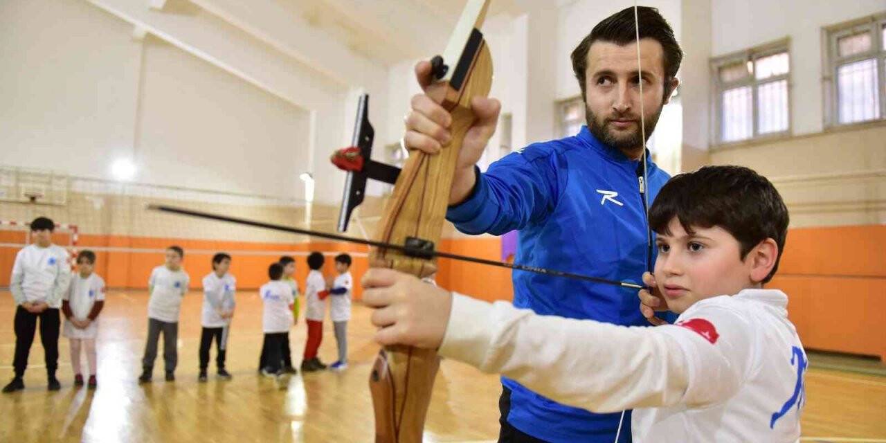 Tuzla Belediyesi Spor Okullarına yoğun ilgi