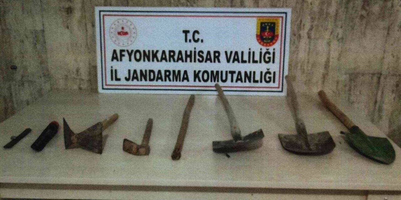 Define avcıları saklandıkları ağaçlık alanda yakalandı