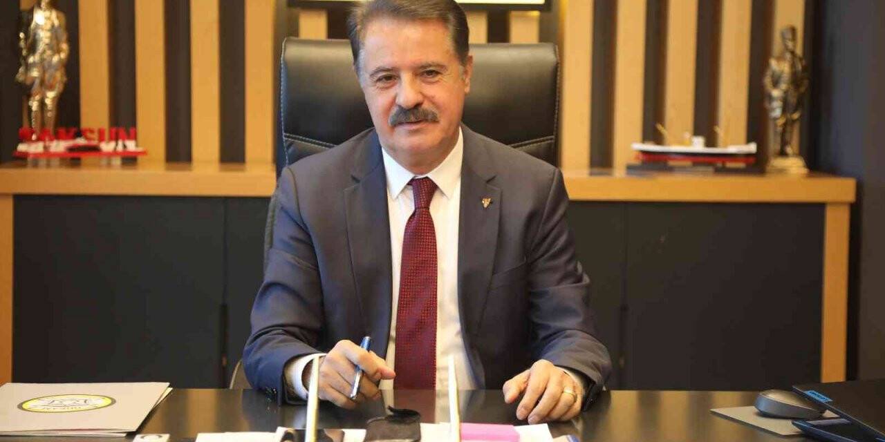 Deveci: “Atatürk’ü doğru tanımak ve tanıtmak zorunluluğumuz var”