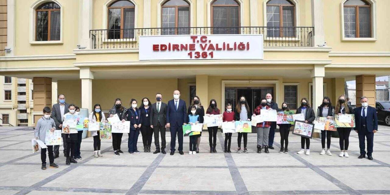 ’112 Hayat Kurtarır’ temalı resim yarışmasında öğrenciler ödüllerine kavuştu