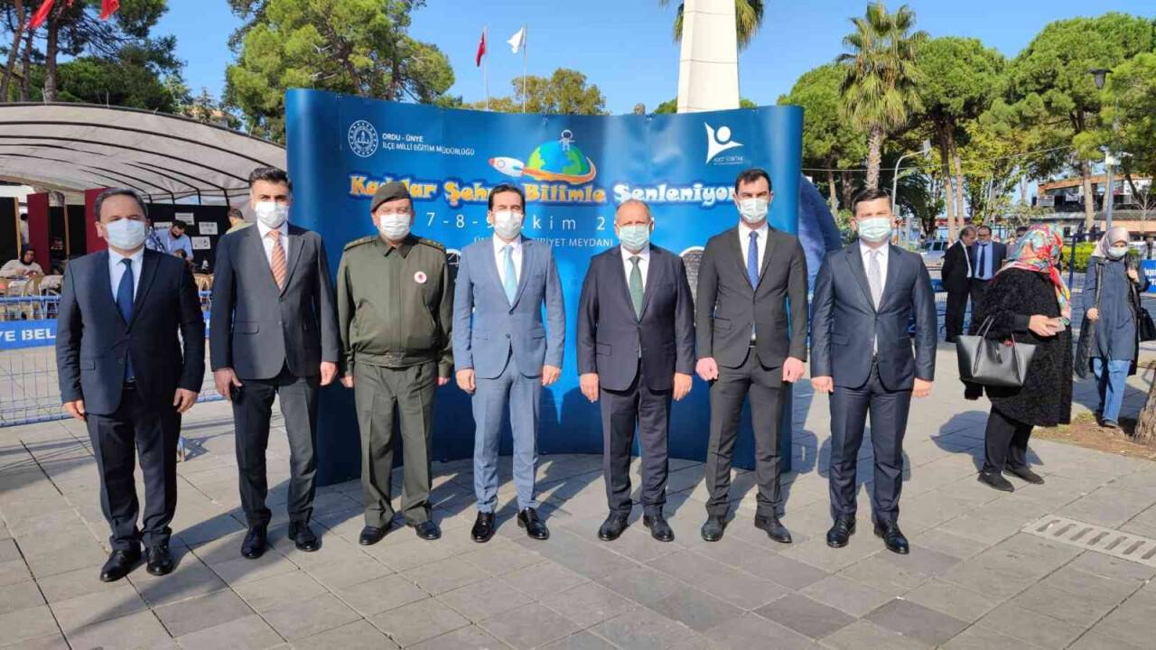 Ünye Belediyesi’nden eğitime destek